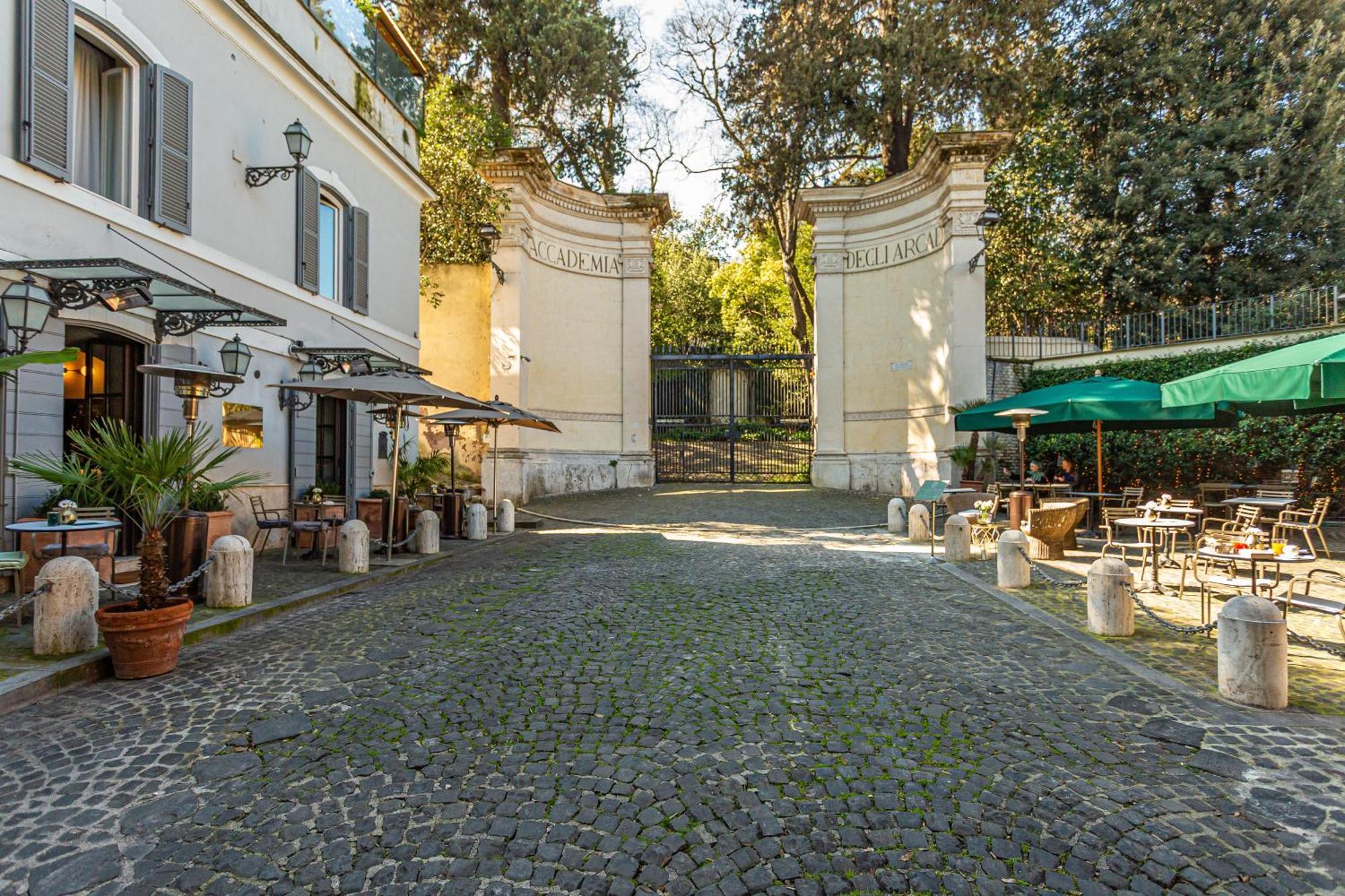 Hotel Parrasio Rome Exterior photo